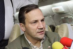 Sikorski odpiera zarzuty PiS w sprawie przetargu na samoloty