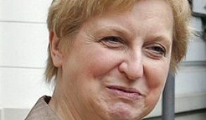 Kto pcha Kaczyńskiego na równię pochyłą?