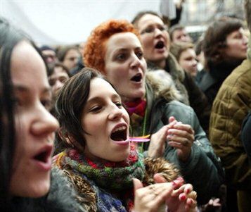 Co kobieta robi w domu