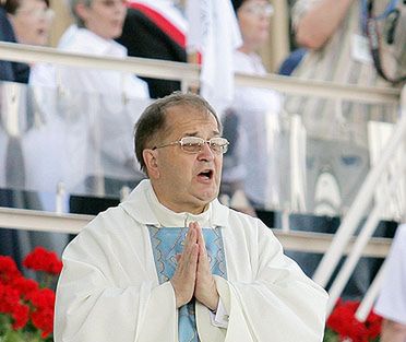 O. Rydzyk: Polska to nie ranczo