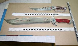 Za cios maczetą w głowę oddał nożem w brzuch