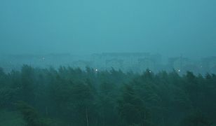 Nawałnice nad Polską, spadł niszczący grad. To nie koniec