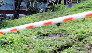 Ziemia znów się osuwa; mieszkańcy Milówki odcięci