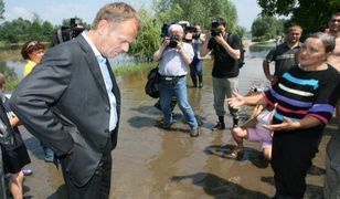 Tusk: podtopienia są konsekwencją głupich decyzji