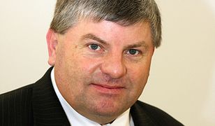 Senator PiS: 8,5 tys. zł k... - i przeżyj se za to!