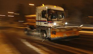 Ciężka noc dla kierowców - lód pokrywa drogi