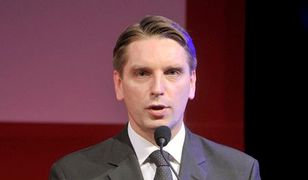 "Tomasz Lis na żywo": stracił widzów, hitem debata o krzyżu