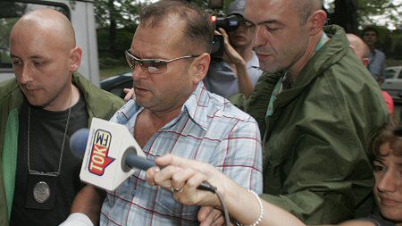 Detektyw Krzysztof Rutkowski w drodze do sądu