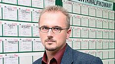 Oprócz dziesiątek ofert dla kierowców, malarzy, murarzy i tynkarzy, pojawiają się również ogłoszenia skierowane np. do dziennikarzy - mówi Radosław Czerwiński
