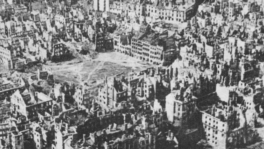 Stare Miasto po Powstaniu Warszawskim, styczeń 1945 roku