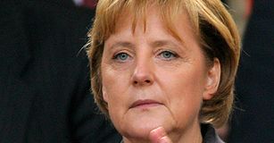 J.Kaczyński rozmawiał z Merkel o szczycie G8