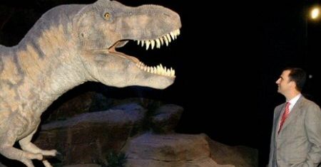 Tyranozaur nie miał lekko na emeryturze