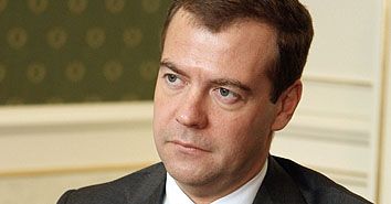Co łączy rosyjskiego prezydenta z braćmi Kaczyńskimi?