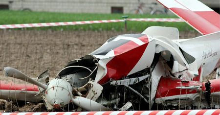 Spadła awionetka, pilot nie żyje