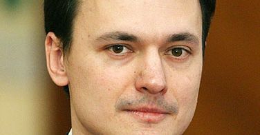 Tusk: służby specjalne były do tej pory zbyt gadatliwe