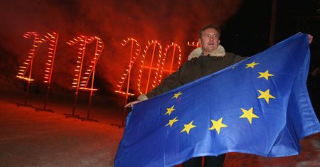 Polacy hucznie świętowali wejście do Schengen