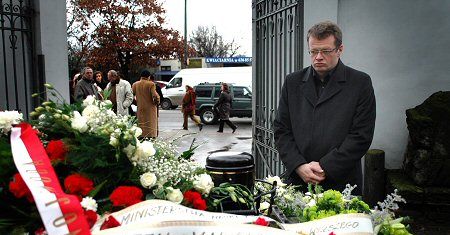 Kilkaset osób pożegnało Stefana Mellera