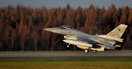 Rozpoczęła się odprawa F-16