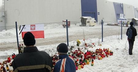 Błędy konstrukcyjne przyczyną katastrofy hali Targów Katowickich