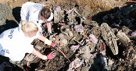 Odkryto kolejny zbiorowy grób w Bośni