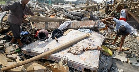 Tajfun Saomai pochłonął już 300 ofiar śmiertelnych