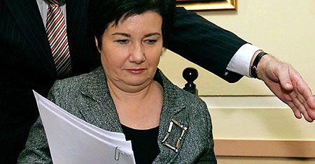 Gronkiewicz-Waltz: mąż nie musiał składać oświadczenia