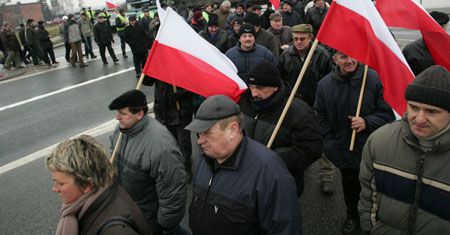 Rolnicy blokują drogę krajową Warszawa-Wrocław