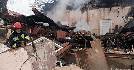 Po pożarze 17 osób straciło dach nad głową