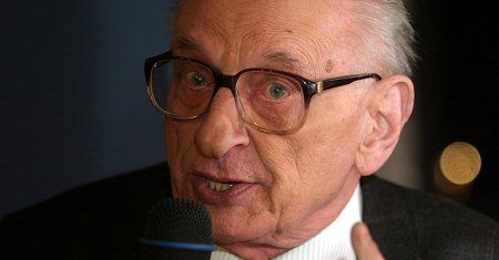 Bartoszewski: Jaruzelski jednym z największych przestępców w historii Polski