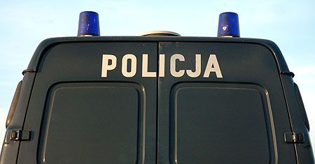 Policja w kryzysie - oszczędzają nawet na żarówkach