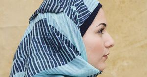 50 "źle zakwefionym" Irankom zakazano podróży samolotem