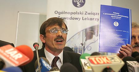 Lekarze: jesteśmy naiwni, czytamy programy wyborcze