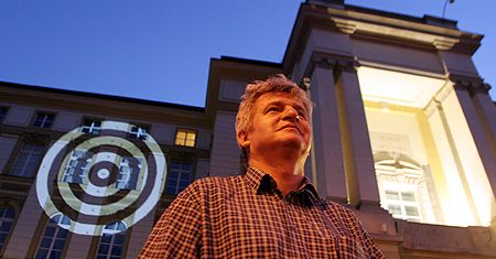 Happening przeciwko tarczy antyrakietowej przed Kancelarią Premiera