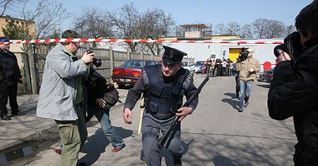 Strażnik z Sieradza na usługach mafii?