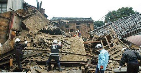 Kolejny wstrząs po trzęsieniu ziemi w Japonii
