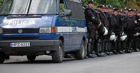Policja zamierzać werbować ofermy?