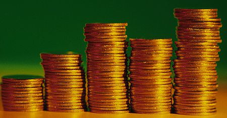 W tym roku Polacy zarobią znacznie więcej