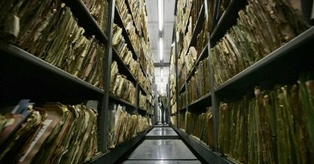 Polacy w służbie Stasi rozpracowani