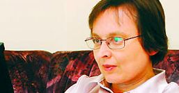 Hall: sześciolatki w szkole będą miały jak w przedszkolu