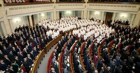 "Juszczenkę należy pozbawić władzy"