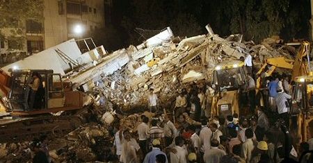 Co najmniej 22 osoby zginęły pod gruzami w Bombaju