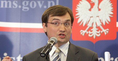 SLD: Ziobro posługuje się kłamstwem - odwołać go