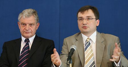 Wassermann przed komisją ds. służb specjalnych