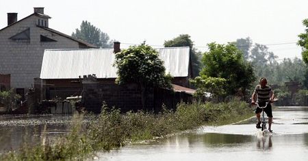 Sytuacja powodziowa w Polsce powoli się stabilizuje