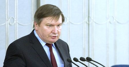 Tajemnicza wizyta szefa MSWiA w Moskwie