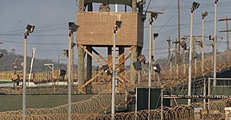 "Bush wiedział, że w Guantanamo siedzą niewinni"