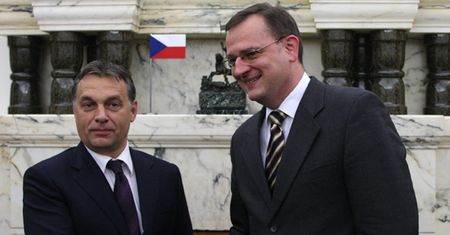 Czechy i Węgry nie chcą, aby UE ustalała budżety państw