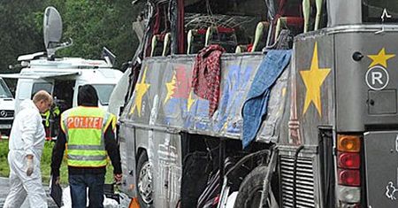 "Horror na autostradzie" - prasa niemiecka o wypadku