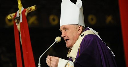 "Nie wolno używać krzyża do tego, by dzielić ludzi"