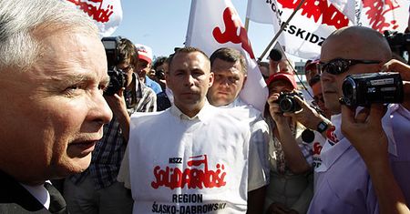 Wałęsa nie wybiera się na rocznicę, Kaczyński - owszem